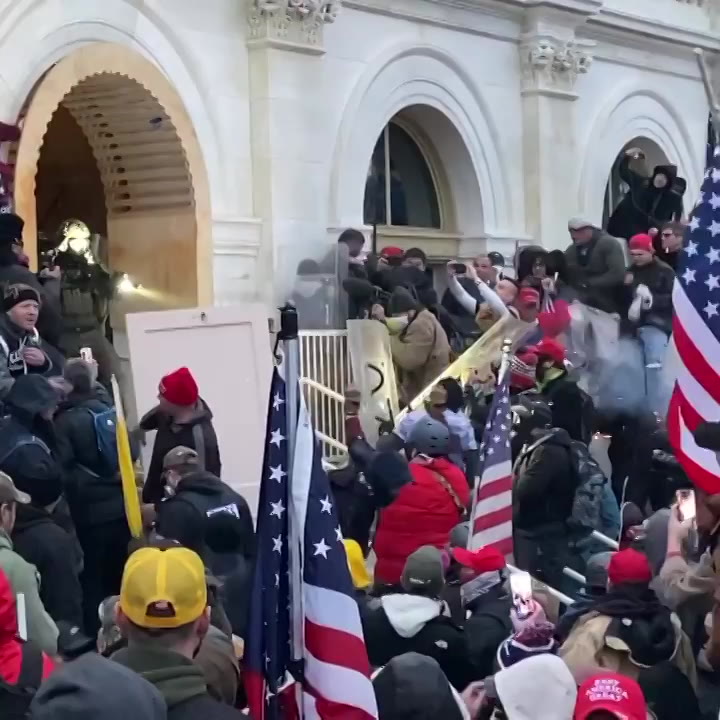 Attackers press against Capitol.